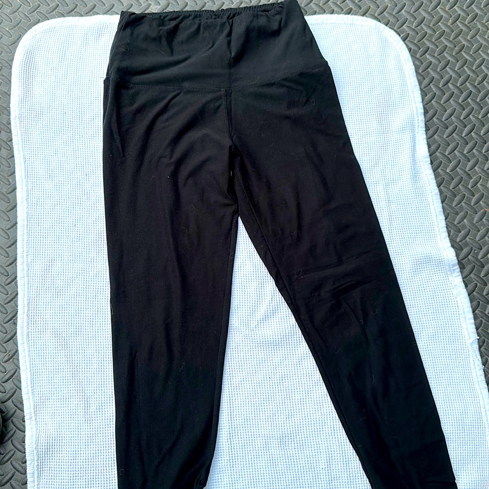 High waisted leggings